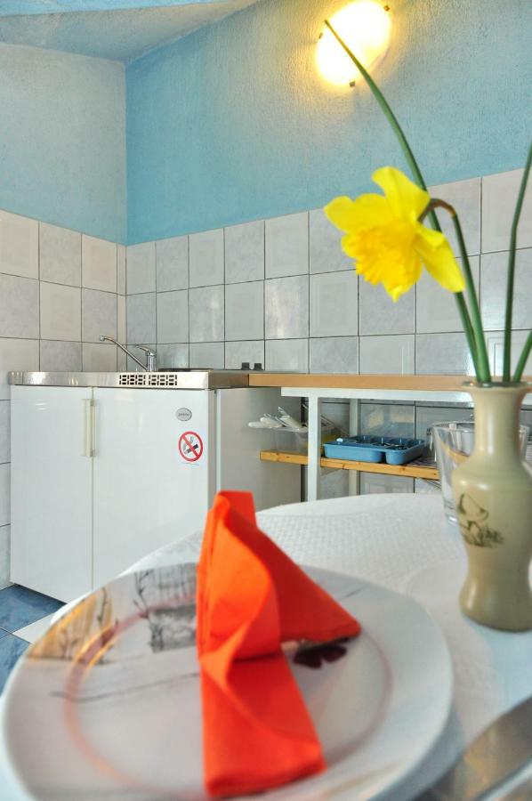 Apartmani Mlaja Trpanj Zewnętrze zdjęcie